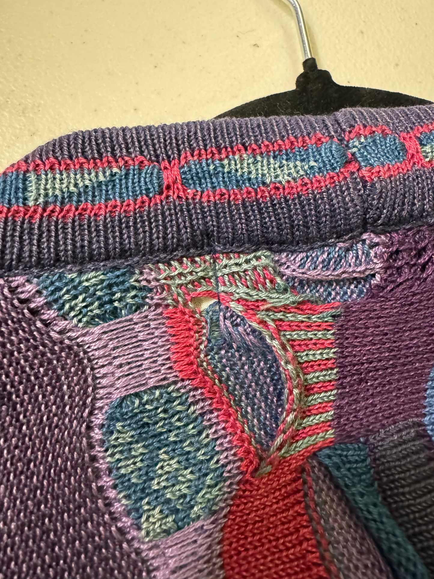 Tundra Canada Vintage Men's Purple Patterned Cardigan Sweater